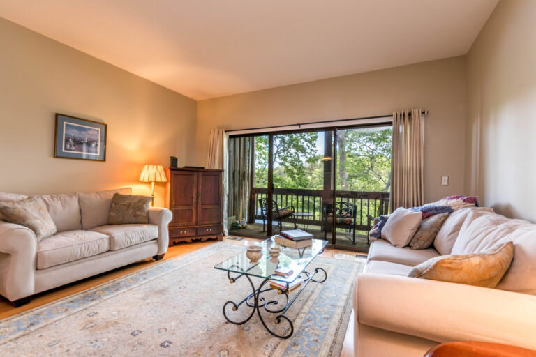 living room inside 5 Riverview Ave Unit C, Mashpee, MA 02649