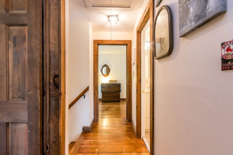 a view of the hallway going to the bedroom